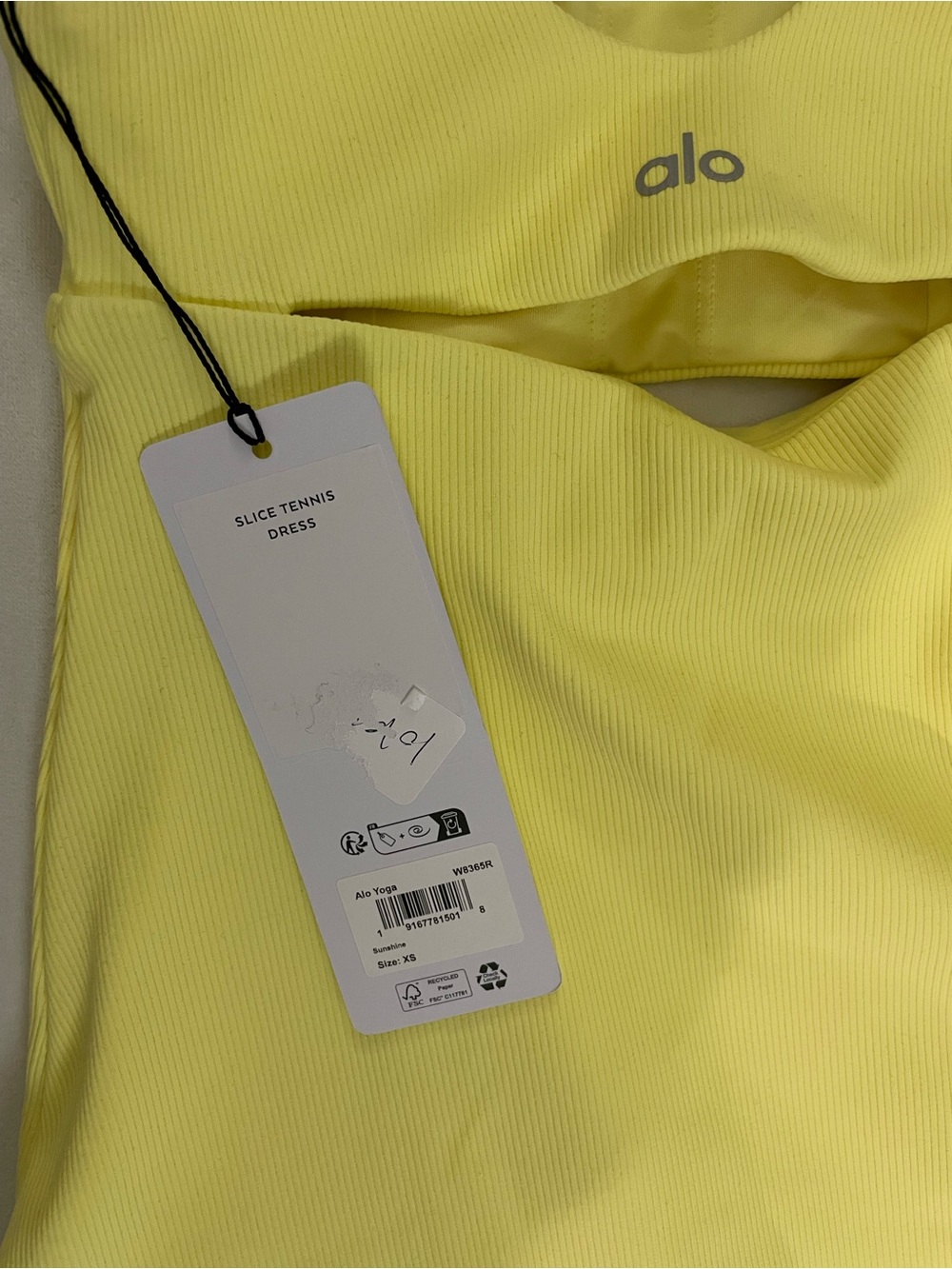 Alo Yoga NWT Slice Tennis in Sunshine Yellow Shorts Underneath Size XS - Picture 12 of 15